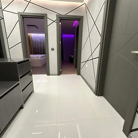 Апартаменты Regatta Park 2br Exclusive Parking Included