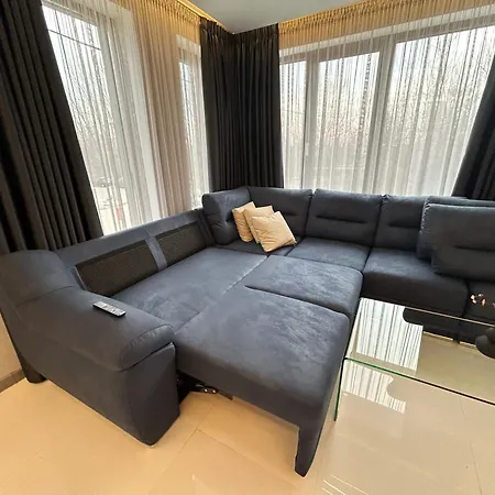 Regatta Park 2br Exclusive Parking Included