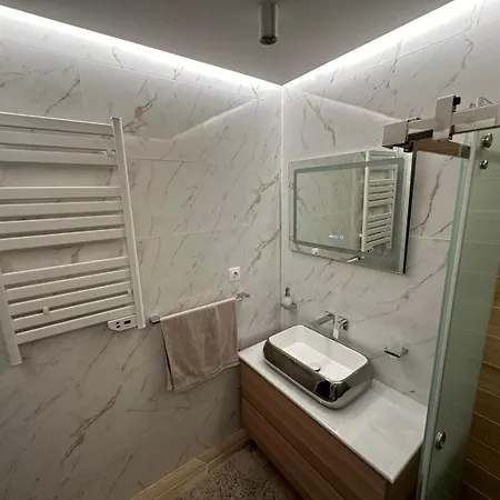 Апартаменты Regatta Park 2br Exclusive Parking Included *